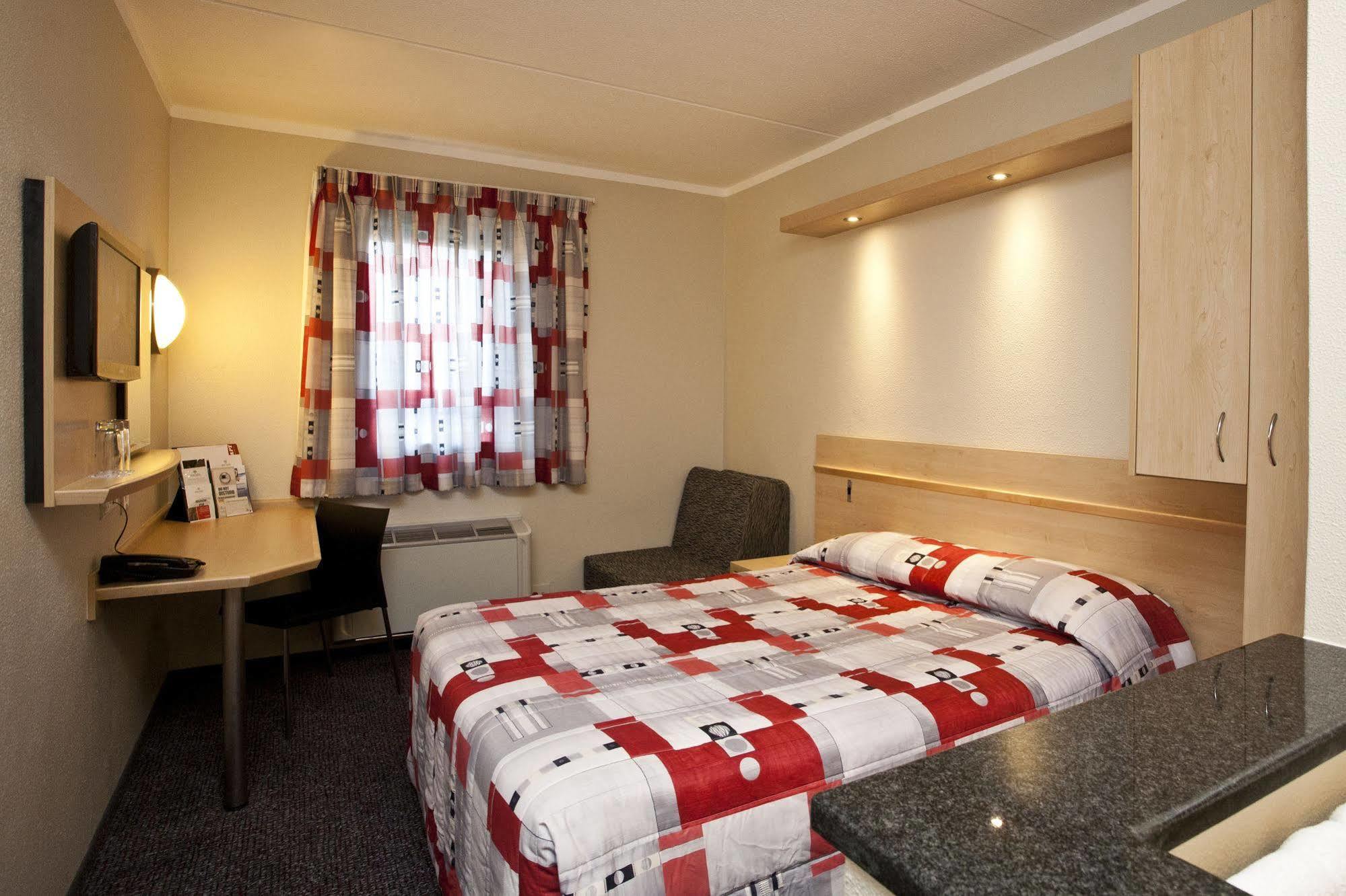 Road Lodge Carnival City Brakpan Екстериор снимка